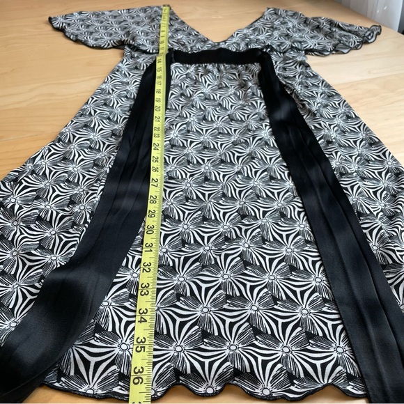 My Michelle Fit and Flair Midi Dress Size M Black with White Print Waist Sash - Picture 12 of 12